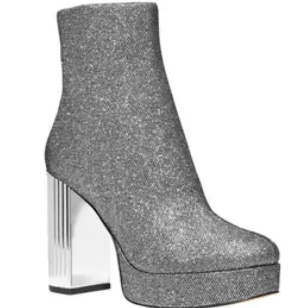 Michael Kors silver boot Size 7 New in Box - Porter Platform Bootie.